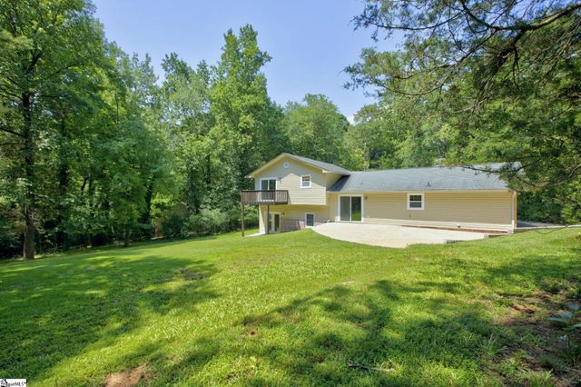 515 Hartwell Drive, Seneca, SC 29672
