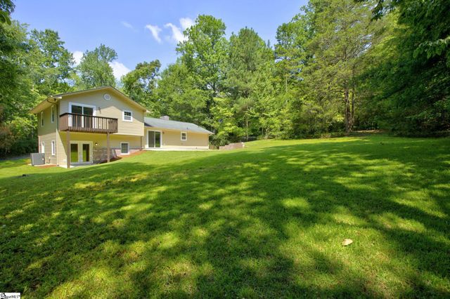 515 Hartwell Drive, Seneca, SC 29672