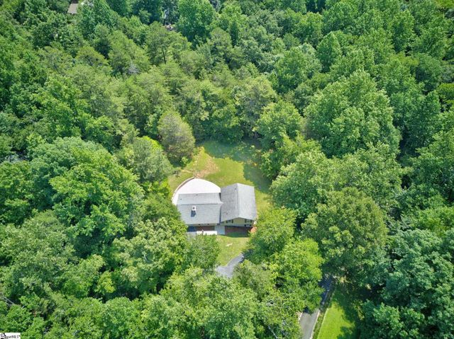 515 Hartwell Drive, Seneca, SC 29672