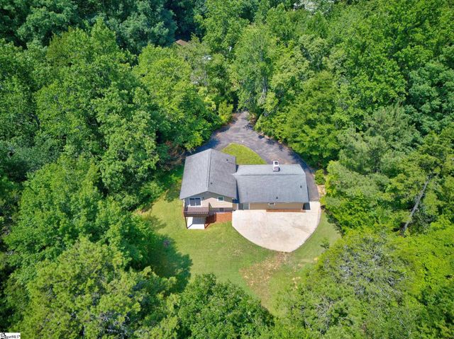 515 Hartwell Drive, Seneca, SC 29672