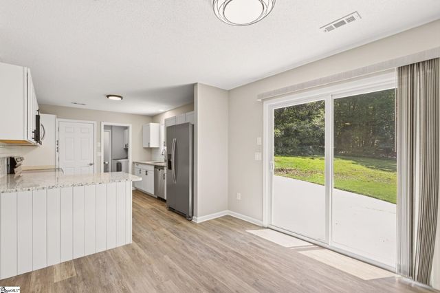 515 Hartwell Drive, Seneca, SC 29672