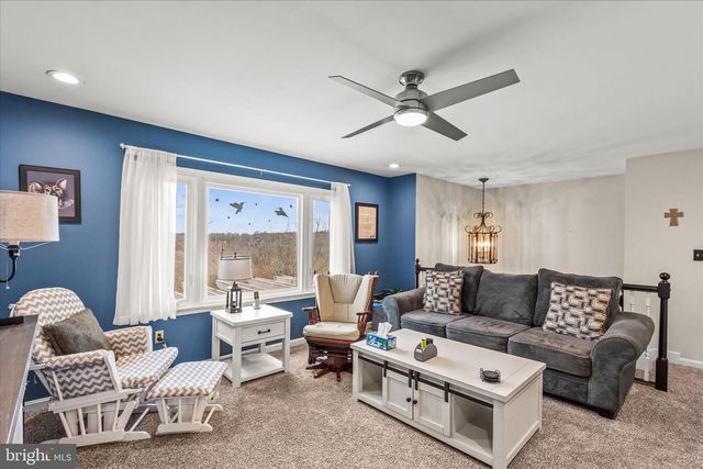 12260 HIGH POINT RD, Felton, PA 17322