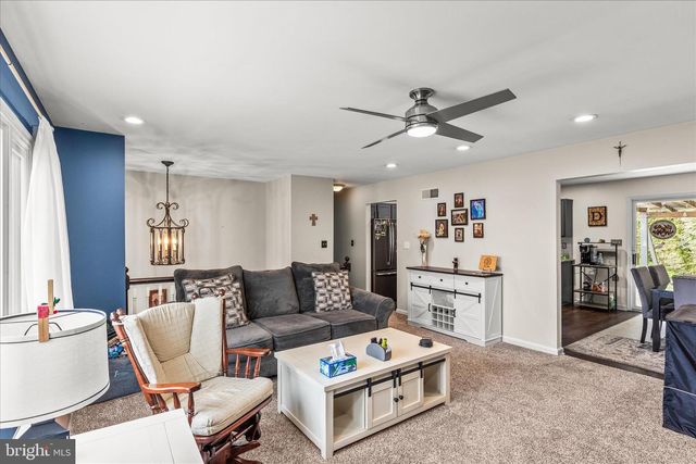 12260 HIGH POINT RD, Felton, PA 17322