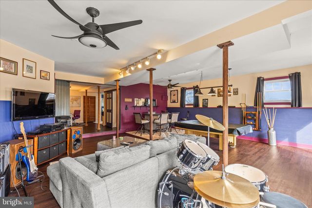 12260 HIGH POINT RD, Felton, PA 17322