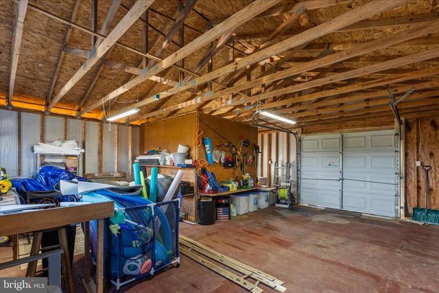 12260 HIGH POINT RD, Felton, PA 17322