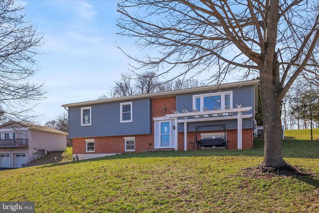 12260 HIGH POINT RD, Felton, PA 17322