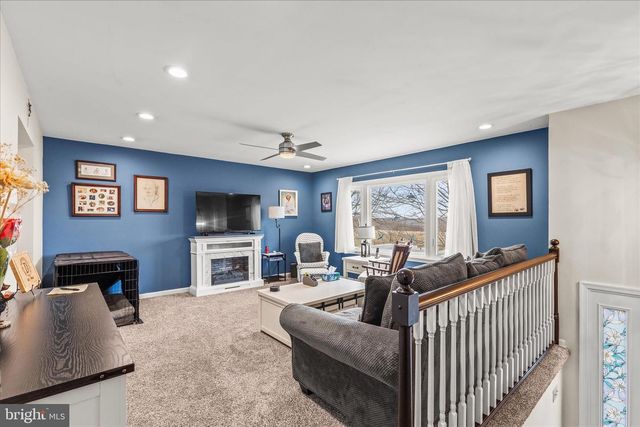 12260 HIGH POINT RD, Felton, PA 17322