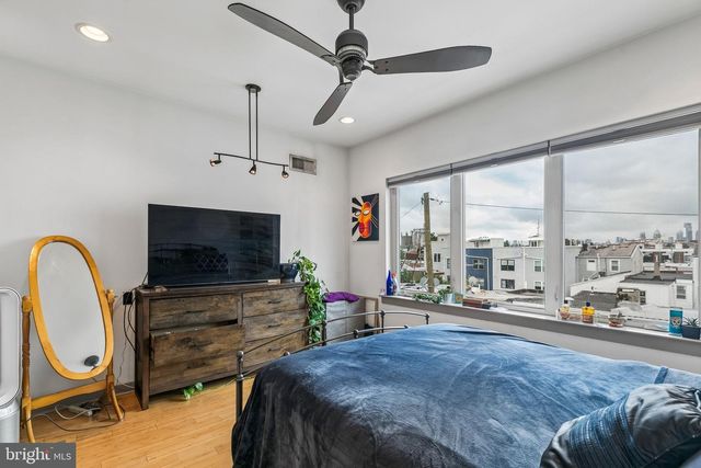 2311 E GORDON ST, Philadelphia, PA 19125