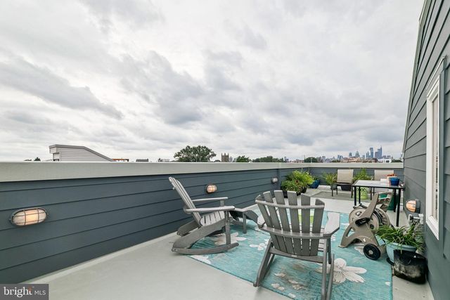 2311 E GORDON ST, Philadelphia, PA 19125