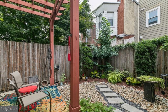 2311 E GORDON ST, Philadelphia, PA 19125