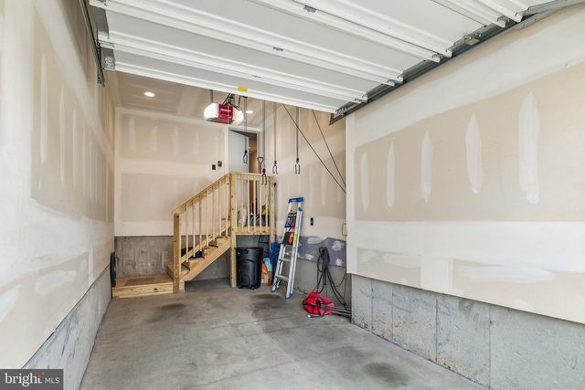 2311 E GORDON ST, Philadelphia, PA 19125