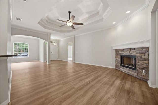 713 WHITEHALL ST, Plant City, FL 33563