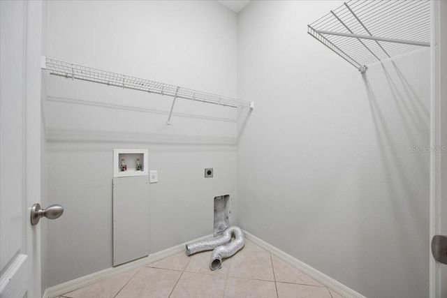 713 WHITEHALL ST, Plant City, FL 33563