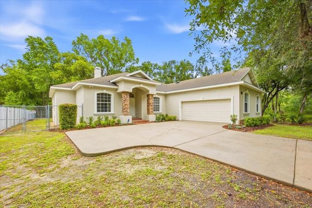 713 WHITEHALL ST, Plant City, FL 33563