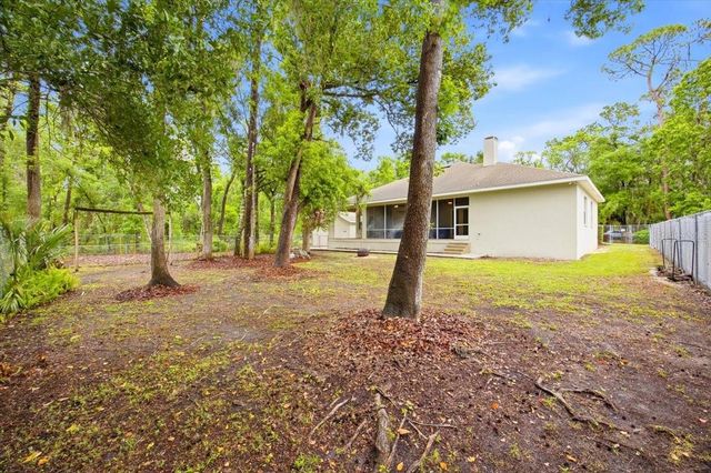 713 WHITEHALL ST, Plant City, FL 33563