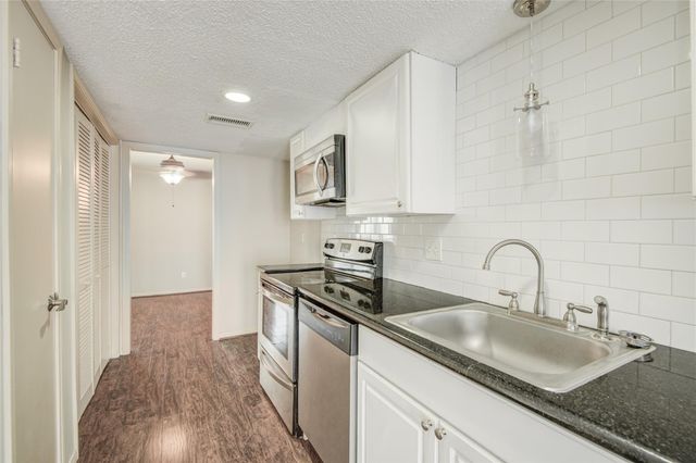 1334 Country Place Drive, Houston, TX 77079