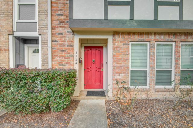 1334 Country Place Drive, Houston, TX 77079