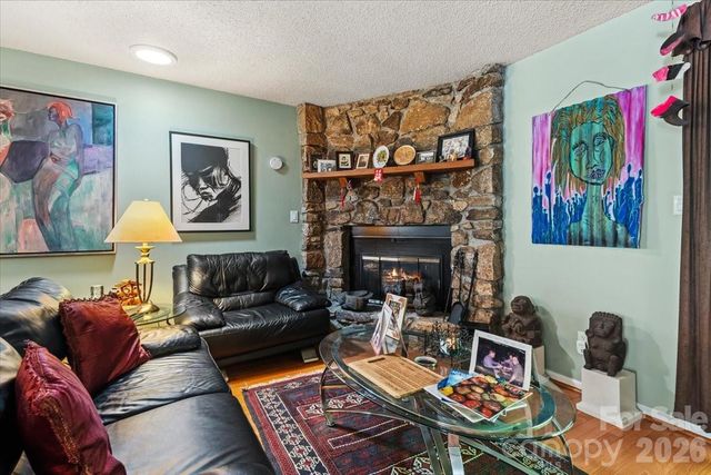 39 Wildwood Avenue, Asheville, NC 28804