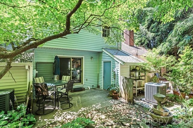 39 Wildwood Avenue, Asheville, NC 28804
