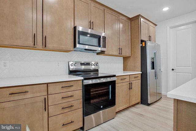 112 CATALPA DR, North East, MD 21901