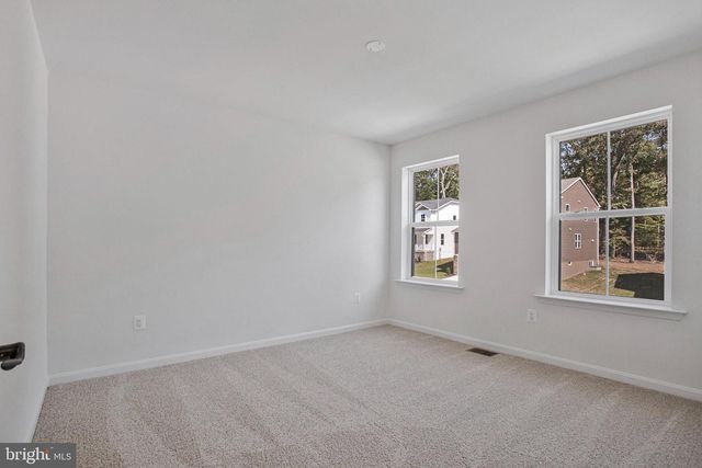 112 CATALPA DR, North East, MD 21901