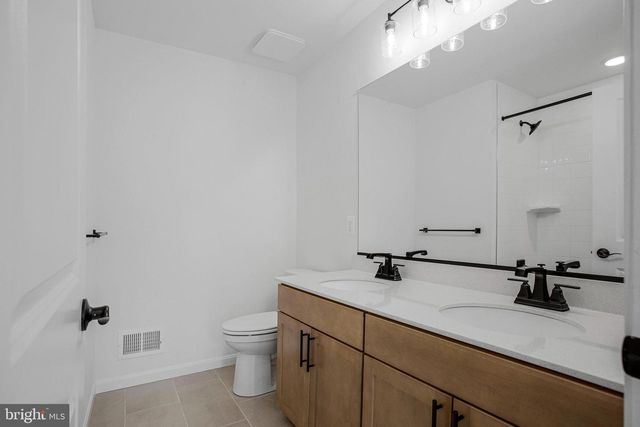 112 CATALPA DR, North East, MD 21901