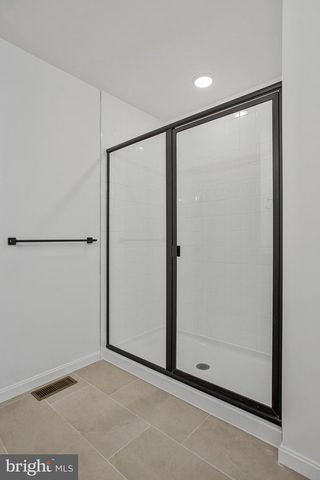 112 CATALPA DR, North East, MD 21901