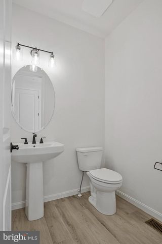 112 CATALPA DR, North East, MD 21901