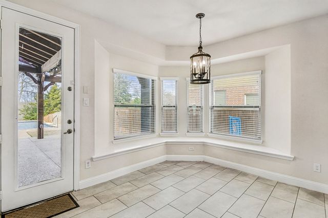 1205 Bentley Drive, Roanoke, TX 76262