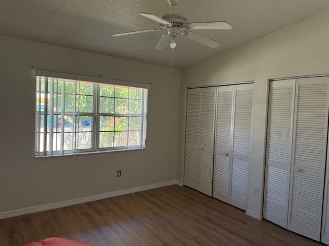 1943 Garfield St, Hollywood, FL 33020