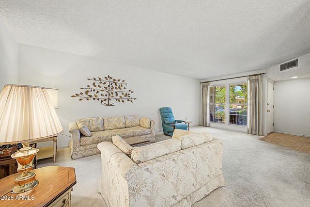 10319 W OCOTILLO Drive, Sun City, AZ 85373