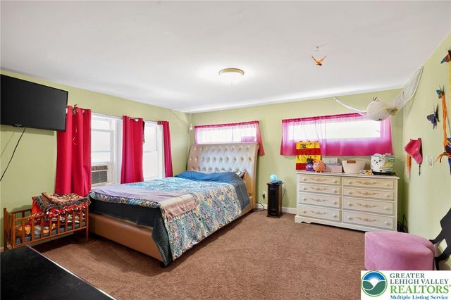 1746 friedensville Road, Lower Saucon Twp, PA 18015