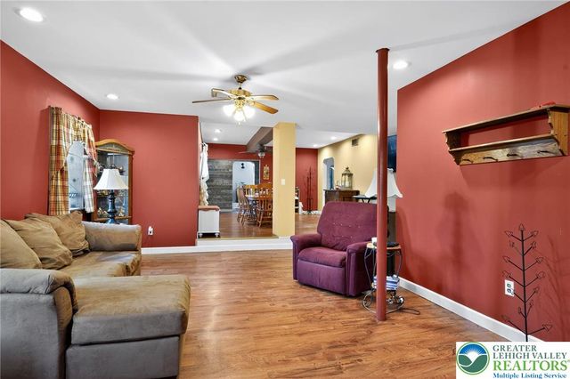 1746 friedensville Road, Lower Saucon Twp, PA 18015