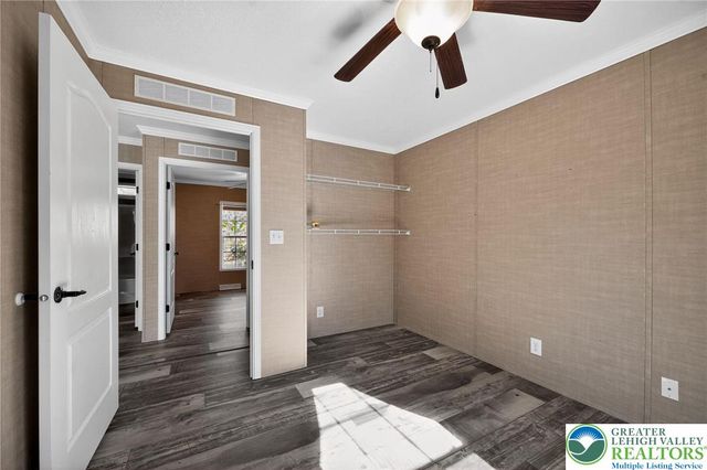 1746 friedensville Road, Lower Saucon Twp, PA 18015