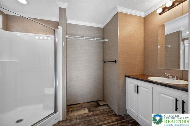 1746 friedensville Road, Lower Saucon Twp, PA 18015