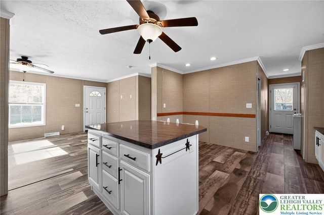 1746 friedensville Road, Lower Saucon Twp, PA 18015