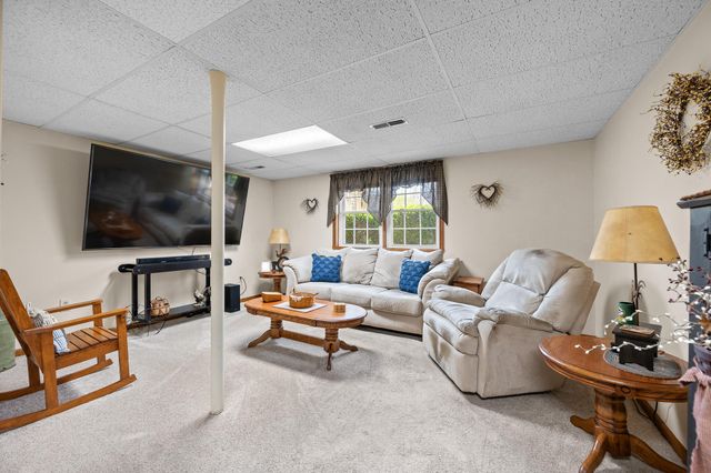1136 Coolbrook RD, Bedford, VA 24523