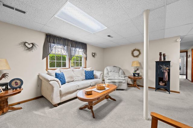 1136 Coolbrook RD, Bedford, VA 24523
