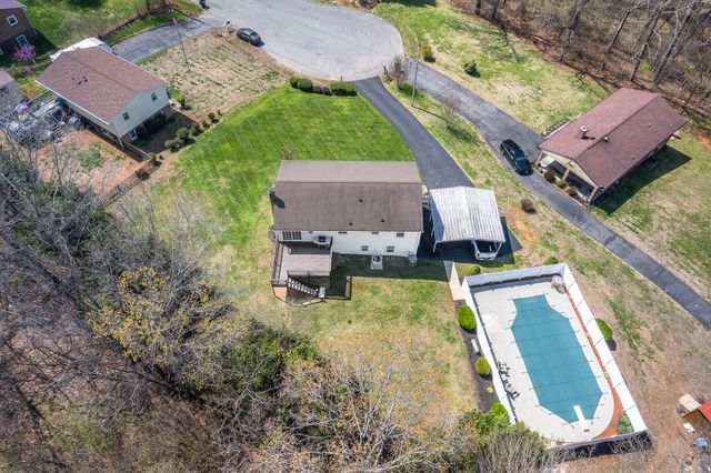 1136 Coolbrook RD, Bedford, VA 24523