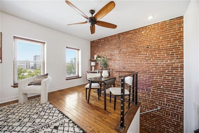 21 E 29TH Street, Kansas City, MO 64108