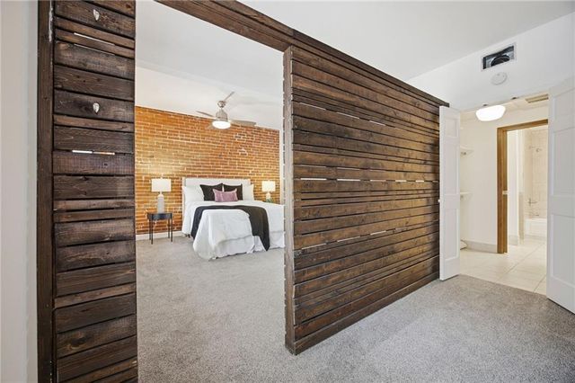 21 E 29TH Street, Kansas City, MO 64108