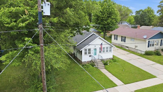 223 31st Avenue N, Saint Cloud, MN 56303