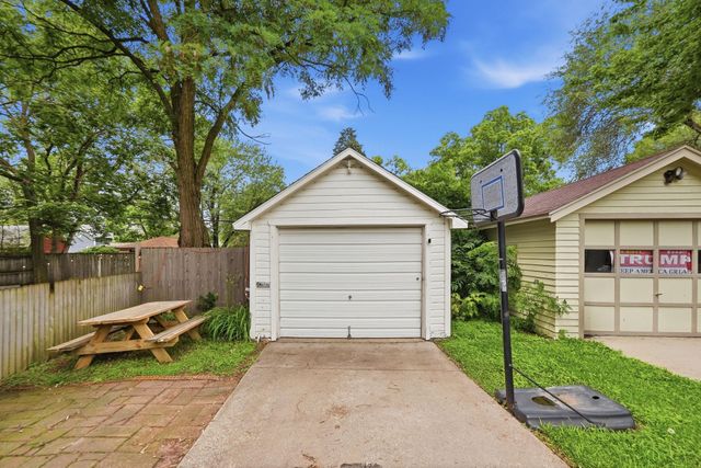 223 31st Avenue N, Saint Cloud, MN 56303