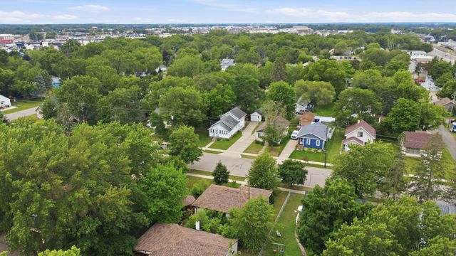 223 31st Avenue N, Saint Cloud, MN 56303