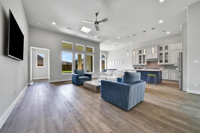 28217 Briarwood Pass, Spring, TX 77386