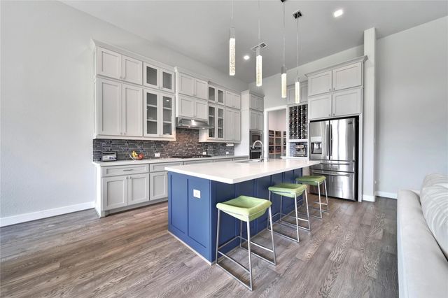 28217 Briarwood Pass, Spring, TX 77386