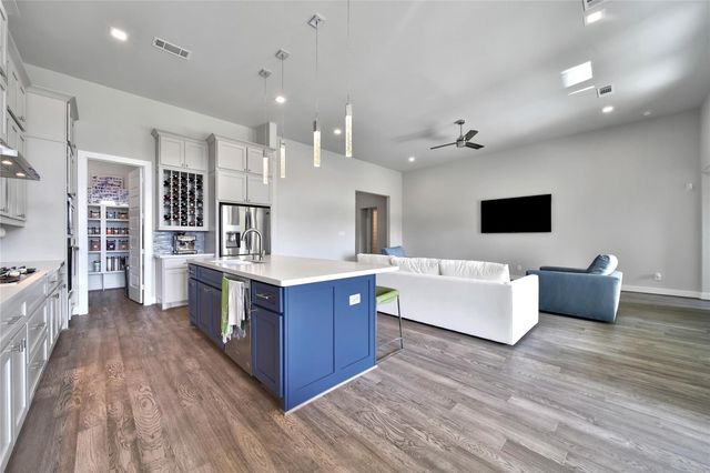 28217 Briarwood Pass, Spring, TX 77386