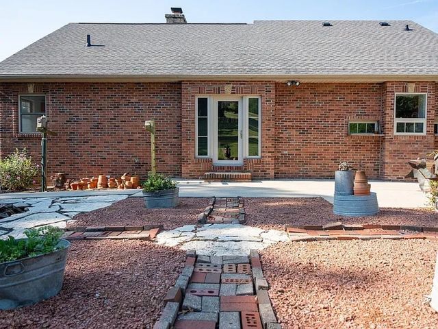 7822 Burr Oak Road, Roscoe, IL 61073