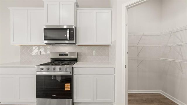 2301 Edgecombe Lane, Dacula, GA 30019