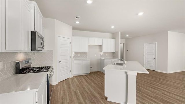 2301 Edgecombe Lane, Dacula, GA 30019